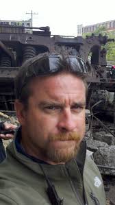 Joey Freitas's Instagram, Twitter & Facebook