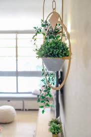 Ashandaspenhandmade is a small etsy shop that specializes in personalized home decor and gifts for a variety of occasions. Gold Plant Hanger Black Hanging Decor Bohemian Home Decor Etsy Plant Decor Plant Hanger Plants