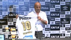 On 13 december 2018, brazilian club santos fc announced that sampaoli reached an agreement in principle to become the club's coach . Jorge Sampaoli Traz A Batida Do Rock Ao Time Do Santos E A Vila Belmiro Esportes Home