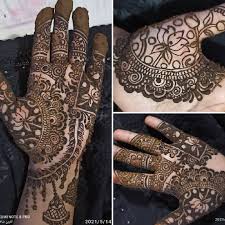 sajida ansari (@mehndiartbysajidaa) • Instagram photos and videos