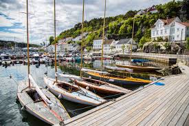 Sørlandet is a norwegian heritage vessel and the world's oldest fully rigged ship in operation. Sorlandet 10 Hoydepunkter