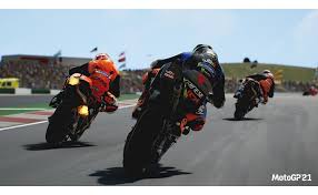 Motogp 21 offers an authentic motor racing simulation, welcoming for veterans of the series, but often alien for newcomers. Motogp 21 Playstation 5 Amazon De Games