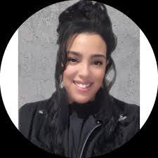 Lorraine Finley's Instagram, Twitter & Facebook