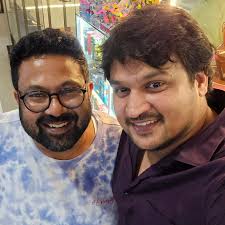 Today I had the good fortune of meeting Anwar Jahan Sir and Ma'am. I felt  very happy. Whenever Sir comes to India, meeting him gives us new energy  and inspiration. Thank you