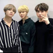 Foto bts foto jungkook jungkook cute jungkook oppa bts photo bts bangtan boy bts taehyung namjoon hoseok. ð'½ð'Šð'Žð'Šð'ð'Œð'ð'ð'Œ Viminkook Jungkook Jimin Taehyung Bts Maknae Line Bts Korea Bts Taehyung