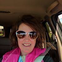 Mia Savage's Instagram, Twitter & Facebook