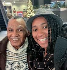 Aaron Efird's Instagram, Twitter & Facebook