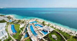 ✓ 10best reader's choice 1st we can also package this resort with airfare from the us & canada and we will provide free. 15 Best All Inclusive Resorts In Cancun For Families 2021