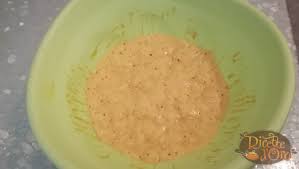 Lavorate con le mani per ottenere un composto liscio e omogeneo. Casatiello Dolce Ricette D Oro