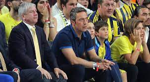 Fenerbahçe başkanlığı için yarışan ali koç ile aziz yıldırım'ın gerginliği konuşmaların ardından da devam etti. Aziz Yildirim Haberleri
