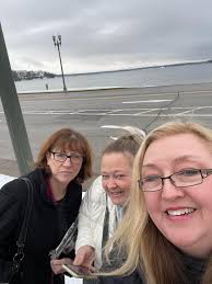 Public photo spots nearby