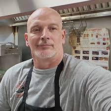 Chris Hogeland's Instagram, Twitter & Facebook