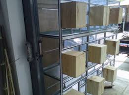 Membuat sangkar burung sendiri dari bahan besi beton 6mm dan ram warmes/strimin. Cara Membuat Kandang Lovebird Dari Kawat Ram Membuat Kandang
