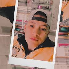 No pensé que llegaría amar a alguien como te amo. Dicen que lo mejor llega  cuando menos lo esperas y sin duda tú eres lo mejor que me ha pasado.💕😍