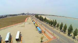 Sekitar penghujung tahun 2009 dan 2010, kerajaan negeri melaka telah menjalankan projek menambak pantai dan sekali gus keadaan pantai klebang telah berubah. Pantai Klebang Melaka Percutian Pantai Paling Popular Di Melaka Lokasi Percutian