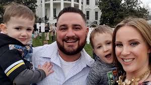 Samantha Engel's Instagram, Twitter & Facebook