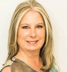 Karrie Roberts's Instagram, Twitter & Facebook