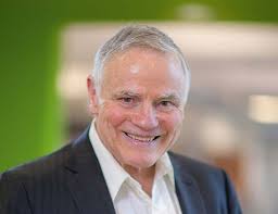 Leroy Hood: “Our genome is not our destiny” The network of excellence comes  to a close EMBO expands its global reach