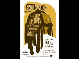 In high tide or in low tide, i'll be by your side, i'll be by your side. High Tide Or Low Tide Groundation Letras