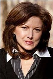 JULIE GOSS FOR ETHAN ALLEN, VIENNA