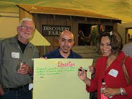 Jon Deason, Carlos Campuzano, Angie Ledezma | Oregon Community Foundation |  Flickr