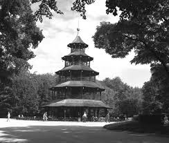 Munchen Chinesischer Turm Im Englischen Garten Pagoda In The English Gardens Munich Mgrs 32upu9236 Geograph Deutschland