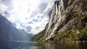 De sju systrarna är den första av lucinda rileys böcker om de sju systrarna som baseras på legenden om stjärnkonstellationen plejaderna. 17 Saker Att Gora I Geiranger Norge Stor Guide Nomaderna