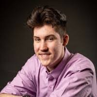 Douglas Alger's Instagram, Twitter & Facebook