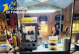 Avellino, sequestrato chiosco ambulante abusivo di panini in centro città -  Lab TV Lab TV