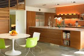 Ideal for decorating your kitchen, living room or office. 15 Elements To Give Your Kitchen An Incredible Mid Century Modern Makeover
