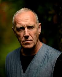 Finding Faces « Joe McNally Photography