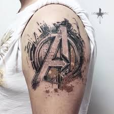 Tatuagem dos vingadores