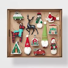 And when it comes to decorating that christmas tree, you have lots of decisions to make, right from a choice between a. 15 Decorating Kits For Christmas Trees To Make Your Holiday Easier