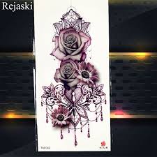 Mar 29, 2021 · bieber commissioned celebrity tattoo artist bang bang to ink an epic angel battle scene across his stomach that features a huge cathedral, skeletons and more. Black Rose And Diamond Tattoo