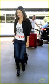 Victoria Justice Jets Out Of Los Angeles After Alleged Nude Pics Leak:  Photo 713213 | Victoria Justice Pictures | Just Jared Jr.