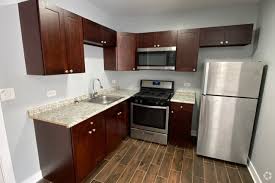Apartment rent in philadelphia has increased by 21.8% in the past year. Apartments Under 700 In Chicago Il Apartments Com