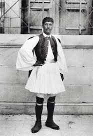 La prima edizione dei giochi viene inaugurata il 6 aprile del 1896 ad atene il suo nome diventerà un simbolo dell'olimpiade: Atene 6 Aprile 1896 125 Anni Fa I Primi Giochi Olimpici Dell Era Moderna Photogallery Rai News
