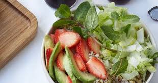 Salade De Quinoa Sucree Salee Pour 6 Personnes Recettes Elle A Table Recette Salade De Quinoa Recettes De Cuisine Recette