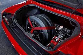 The 2018 dodge challenger demon has an intriguing $1 option — the demon crate, which includes branded tools and accessories. Dodge Challenger Demon Crate The Grand Tour Drag Umbau Autobild De