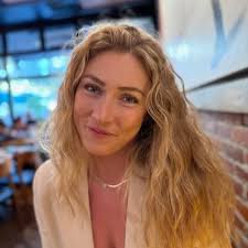 Lindsay Cone (@LindsayCone1)