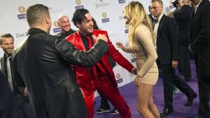 Sophia thomalla und till lindemann doch kein paar? Pin Auf Till Lindemann