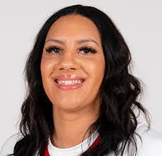 Robyn Mayo's Instagram, Twitter & Facebook