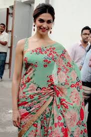 Fuchsia And Sea Foam Floral Saree On Deepika Padukone Bollywood Fashion Saree Styles Fashion