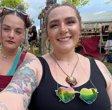 Sharee Reed's Instagram, Twitter & Facebook