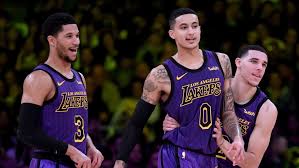 Jun 09, 2021 · winnie harlow says kyle kuzma slid into her dms to ask her out, 'he shot his shot'. Kyle Kuzma Gets Roasted For Bold Pre Game Fashion Choice Heavy Com