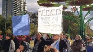 Noela sofia guzman encalada, mariano arriaga, claudio cañizares, john w. W82ottivpzvbdm