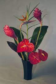 Tropical Teaser From Hawaiian Magic Flowers Red Ginger Anthuriums Birds Of Paradise H Tropical Flower Arrangements Hawaiian Flower Arrangements Anthurium