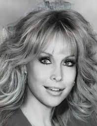 I can't get over how beautiful she was in this picture. It's stunning