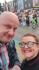 Scenes from our diner date this morning 😌 Meet Caedyn now at:  https://links.jazwares.com/SQMCaedynStrawberry