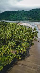 Mumbai. Revdanda beach ...